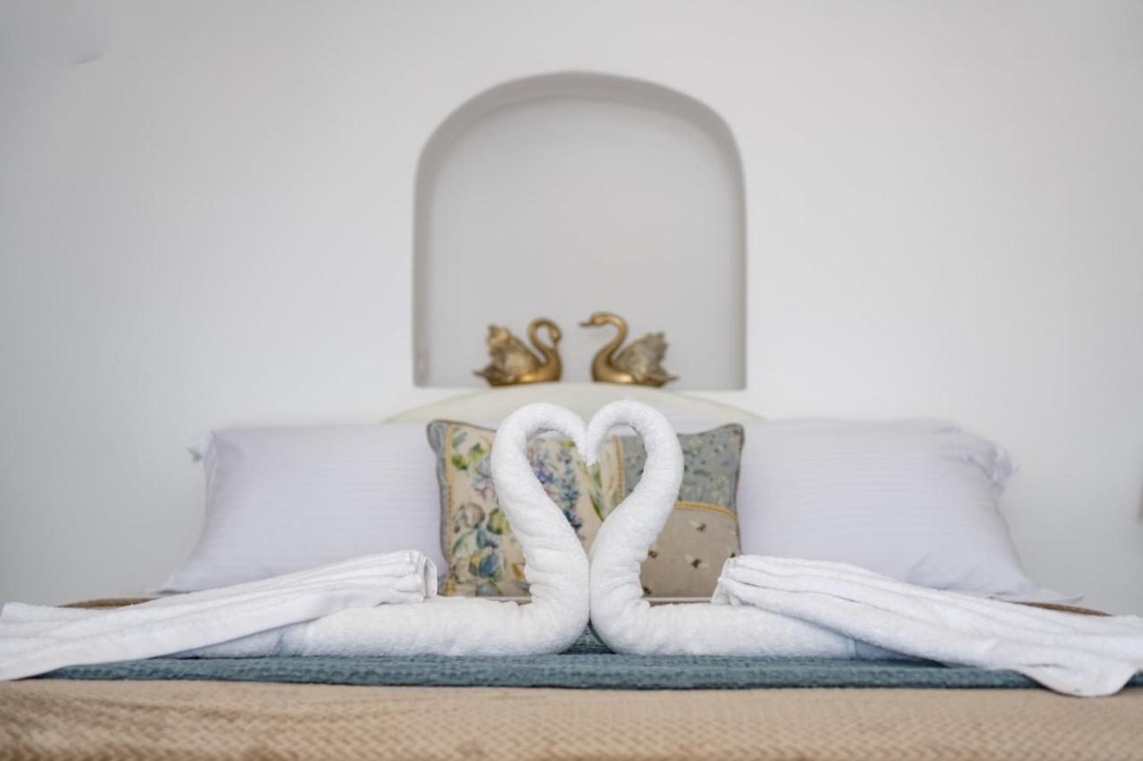 Sun Angelos Oia - Luxury Cave Suites Buitenkant foto