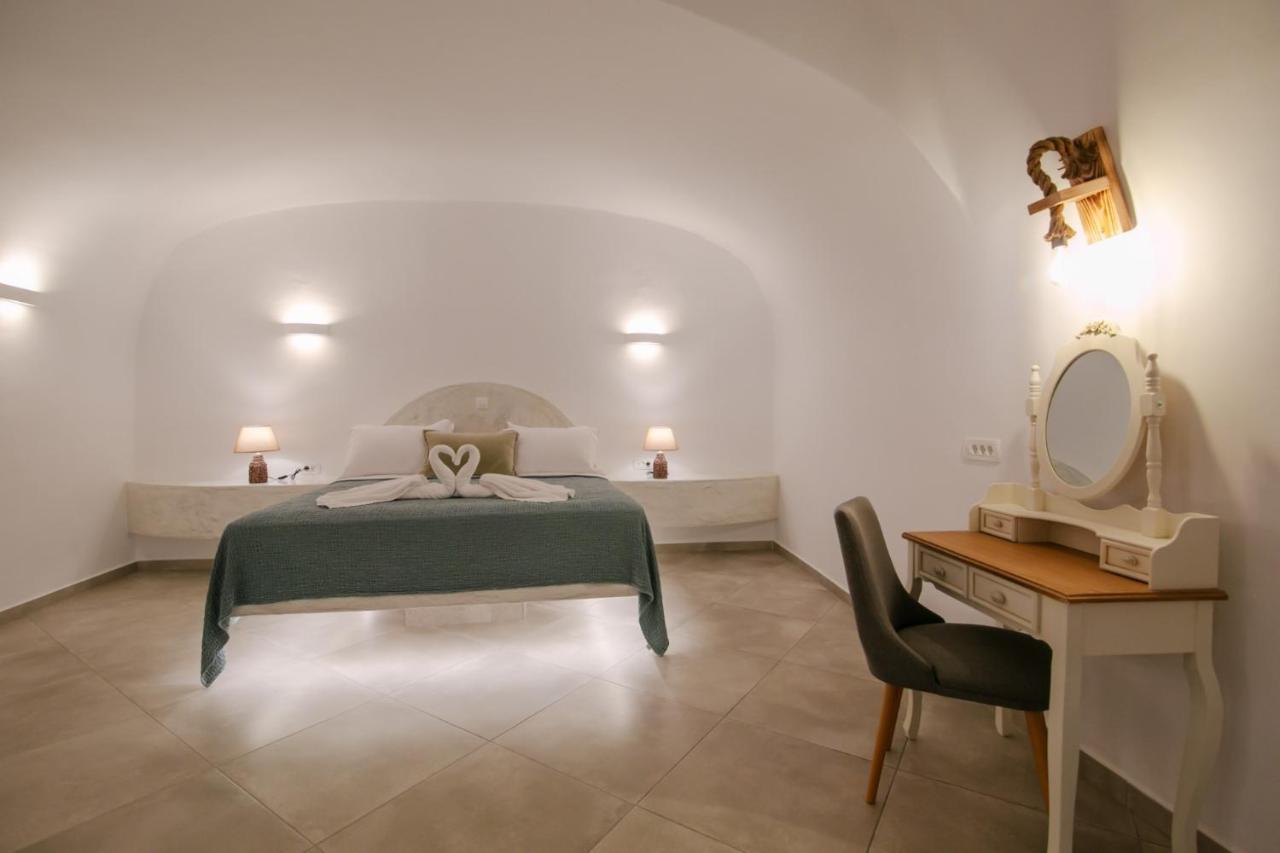 Sun Angelos Oia - Luxury Cave Suites Buitenkant foto